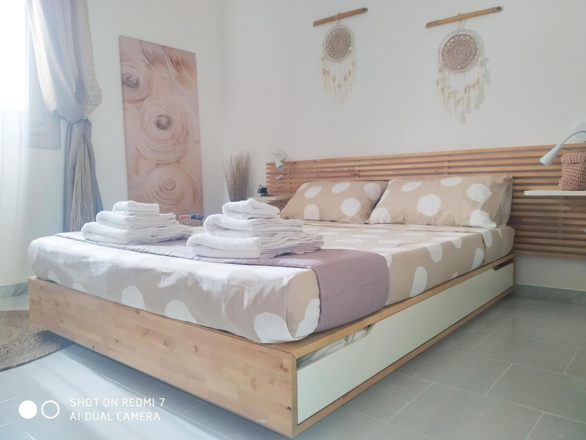 Aurisa Apartment Бари Экстерьер фото